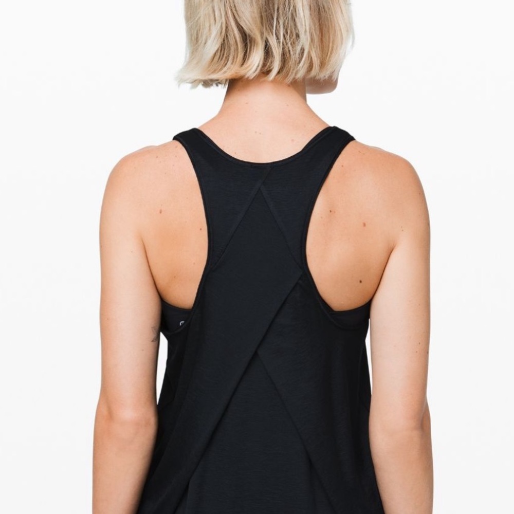 Lululemon, Essential Tank, 6